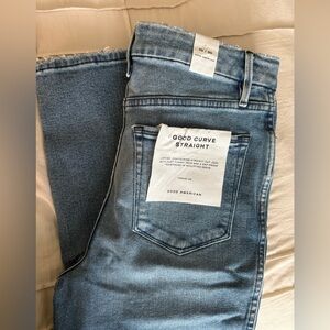 Good American Classic Indigo Straight Leg Jeans